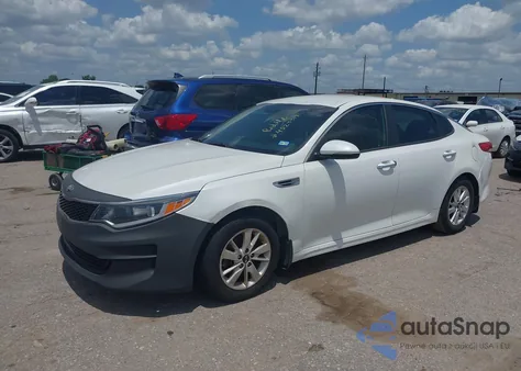 2016 Kia Optima Lx z USA, uszkodzony, nr VIN KNAGT4L32G5094380